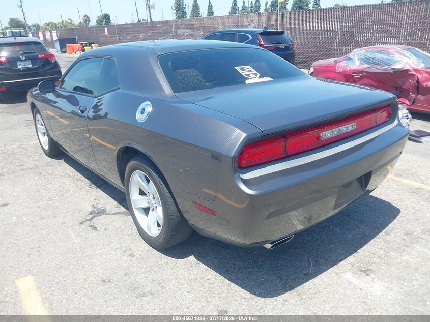 Vin: 2c3cdyag7eh208394, lot: 46170428, dodge challenger sxt 20143