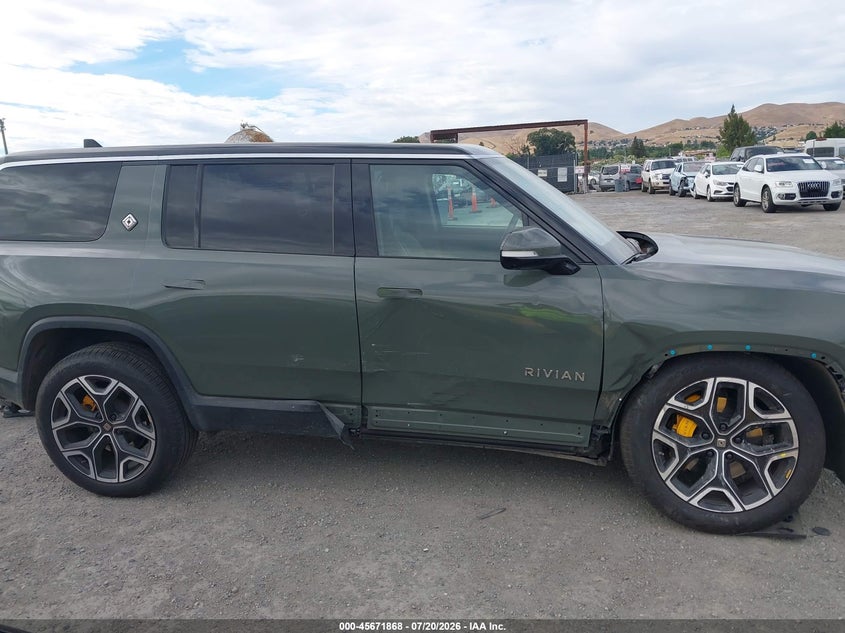 2023 Rivian R1S Launch Edition VIN: 7PDSGABL6PN000530 Lot: 45671868