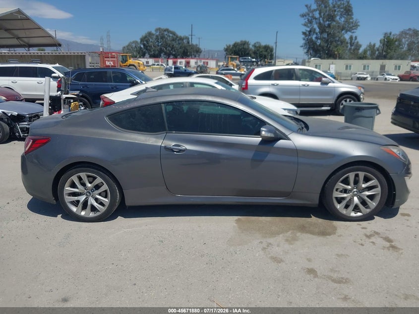 2016 Hyundai Genesis VIN: KMHHT6KJ1GU133853 Lot: 45671880
