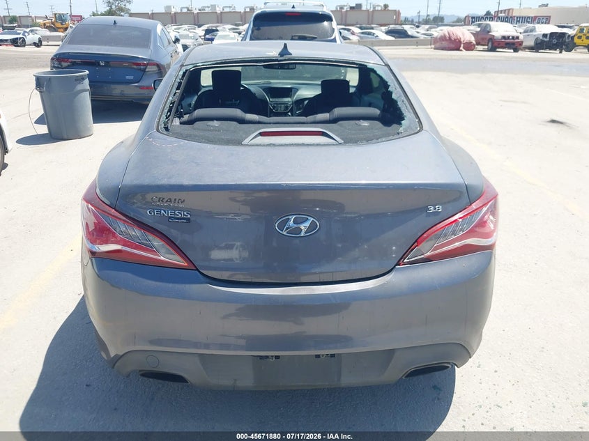 2016 Hyundai Genesis VIN: KMHHT6KJ1GU133853 Lot: 45671880