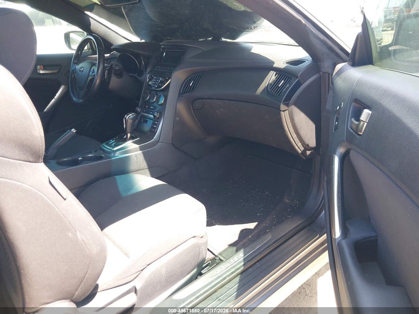 2016 Hyundai Genesis VIN: KMHHT6KJ1GU133853 Lot: 45671880