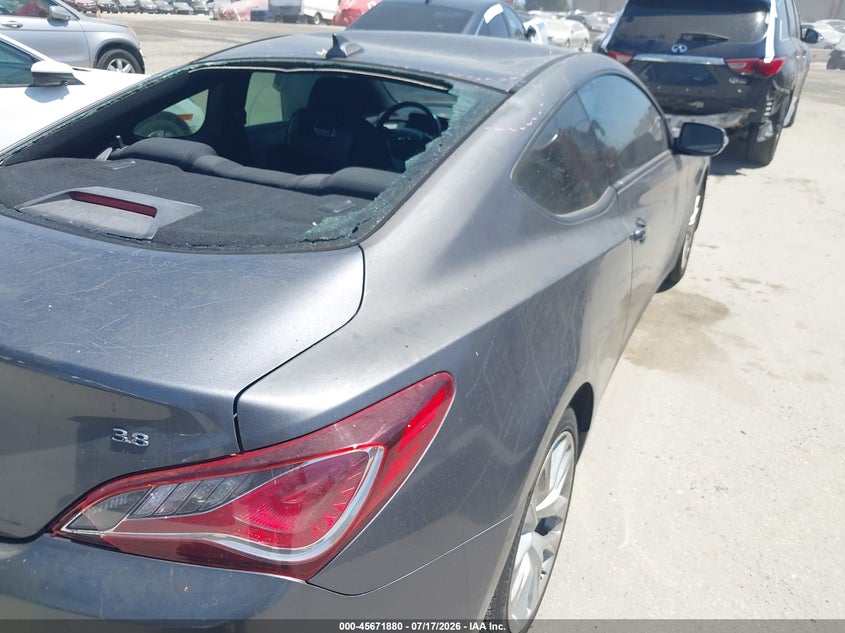 2016 Hyundai Genesis VIN: KMHHT6KJ1GU133853 Lot: 45671880