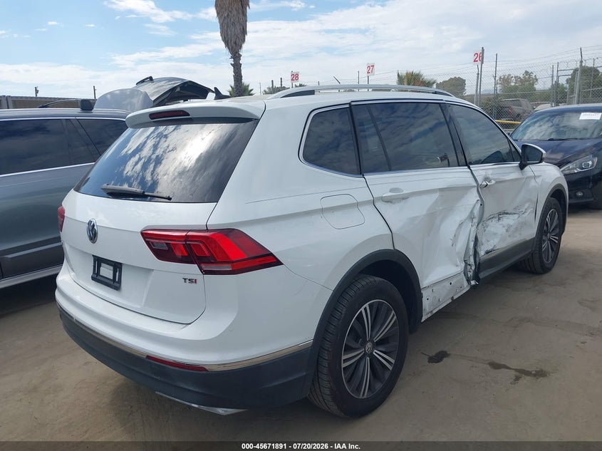 2018 VOLKSWAGEN TIGUAN auction photo 4