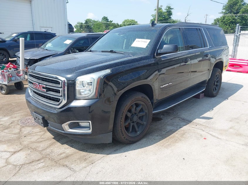 2018 GMC Yukon Xl Slt, Левый бок, IAAI, VIN 1GKS1GKC0JR332592 — фото 2