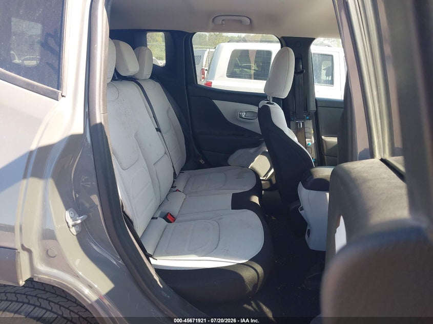 2022 Jeep Renegade Latitude 4X4 VIN: ZACNJDB13NPN63087 Lot: 45671921