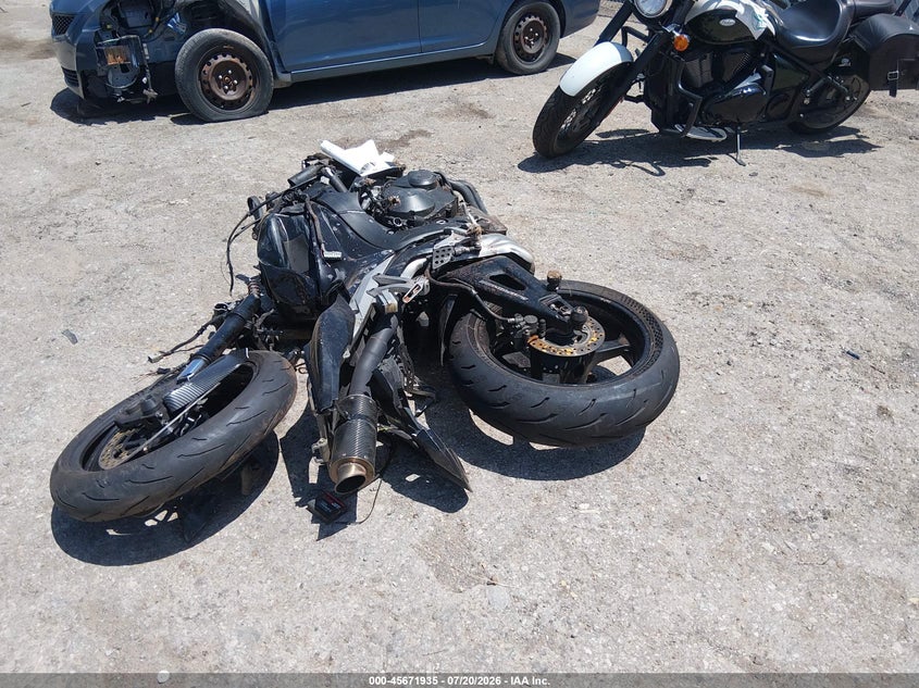 2009 HONDA CBR600 auction photo 3