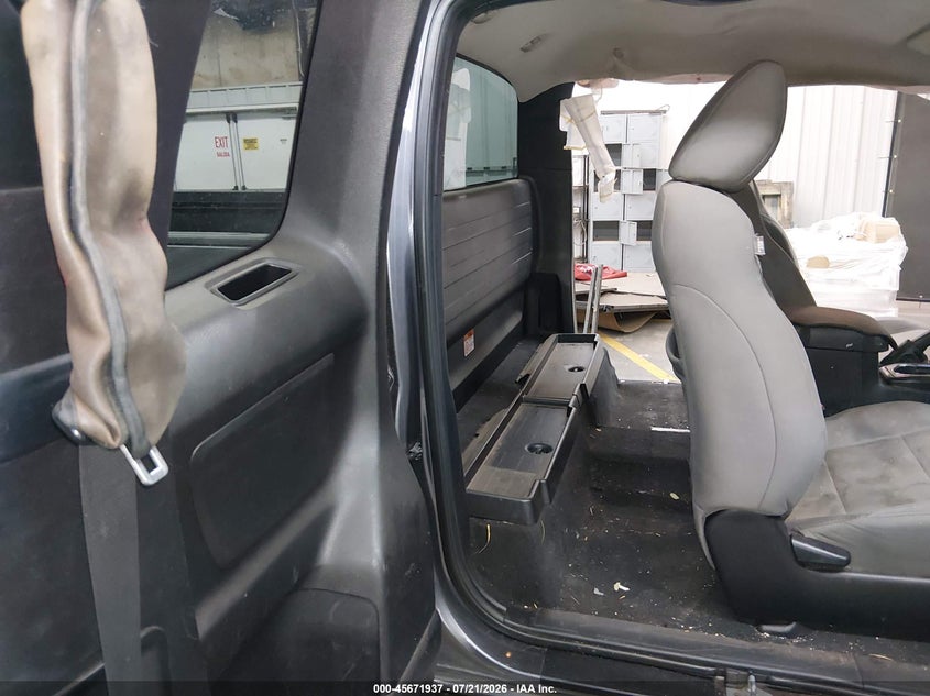 2018 Toyota Tacoma Sr VIN: 5TFRX5GN0JX117622 Lot: 45671937
