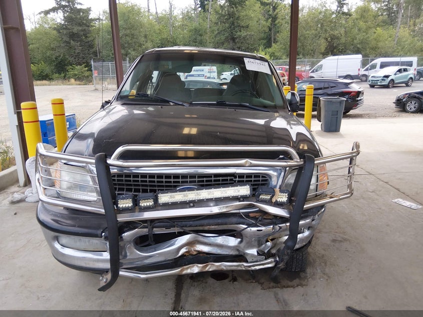 1997 Ford Expedition Eddie Bauer/Xlt VIN: 1FMFU18L6VLB81884 Lot: 45671941