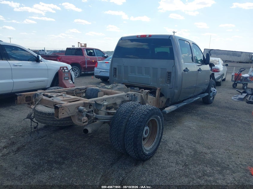 2014 GMC SIERRA 3500HD auction photo 4