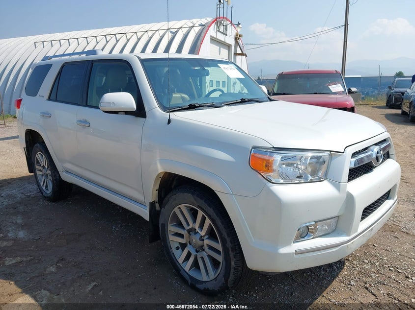 Vin: jtebu5jr8d5133794, lot: 46170654, toyota 4runner limited 2013 img_1