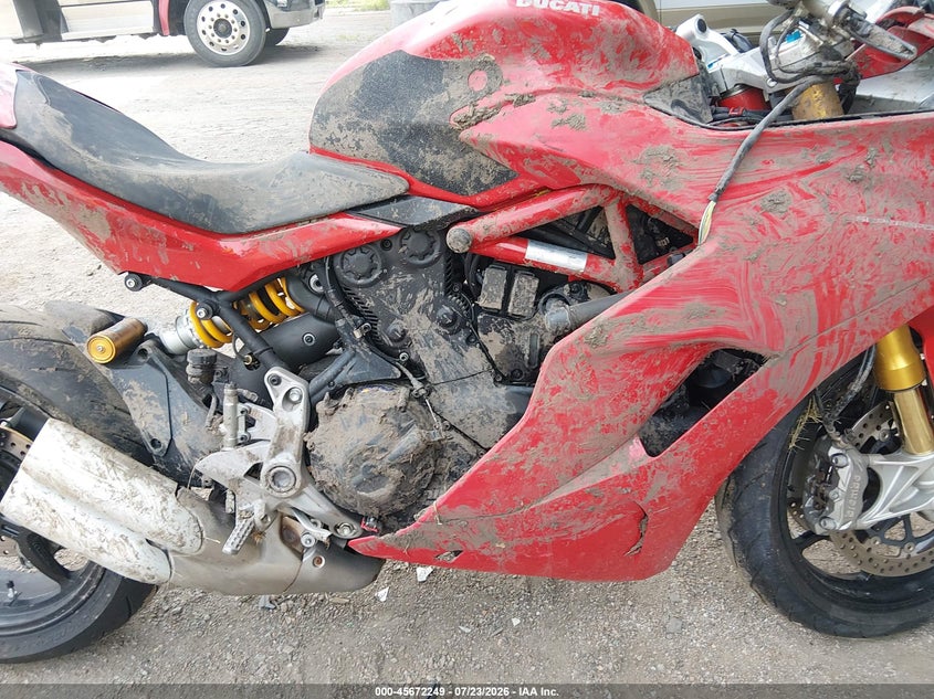 2020 DUCATI SUPERSPORT auction photo 8