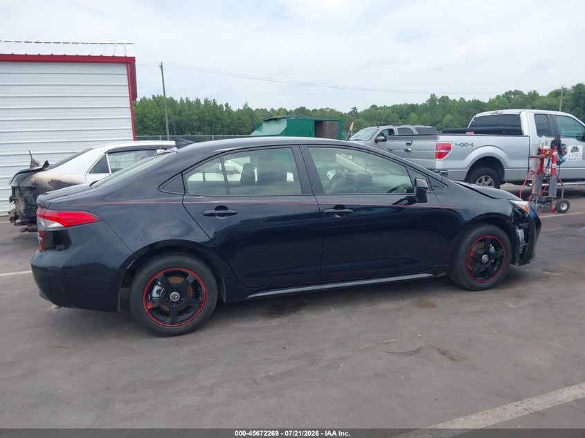 TOYOTA COROLLA - zdjęcie 13