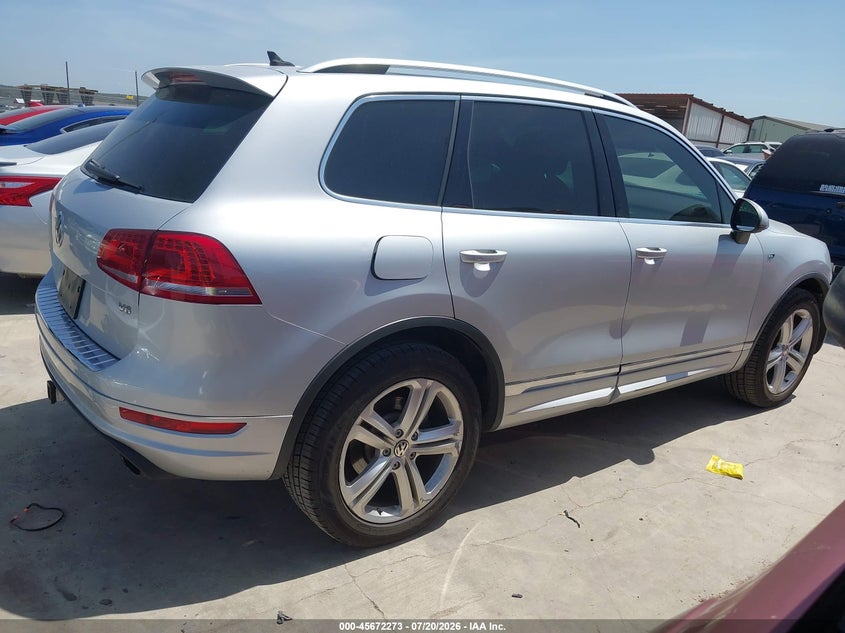 2014 Volkswagen Touareg 3.6L R-Line VIN: WVGDF9BP6ED003690 Lot: 45672273