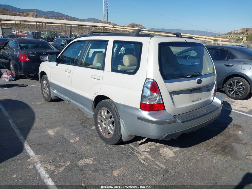 2007 SUBARU FORESTER auction photo 3
