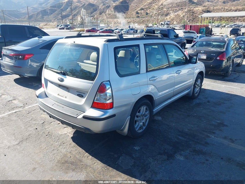 2007 SUBARU FORESTER auction photo 4