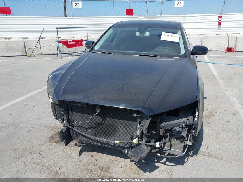 2015 AUDI A8 L auction photo 6