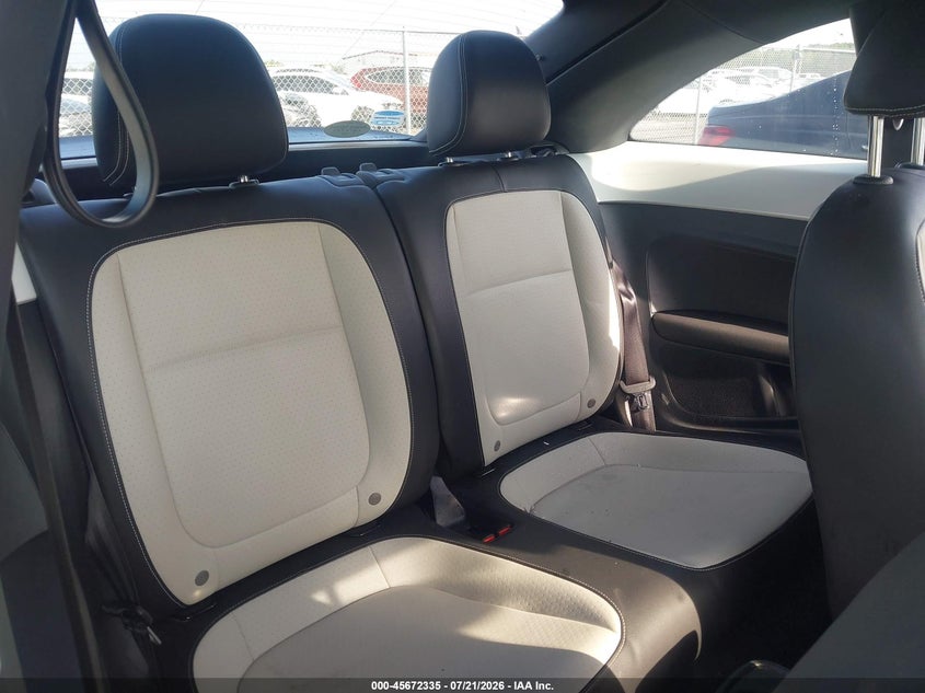 2017 Volkswagen Beetle 1.8T Se/1.8T Sel VIN: 3VWJ17AT7HM617260 Lot: 45672335