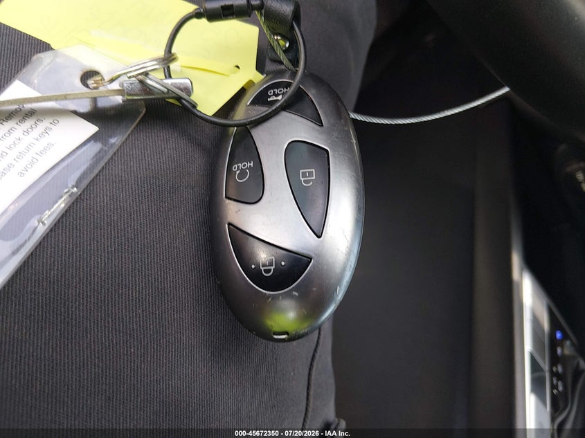 2025 HYUNDAI ELANTRA HYBRID LIMITED — Photo 11