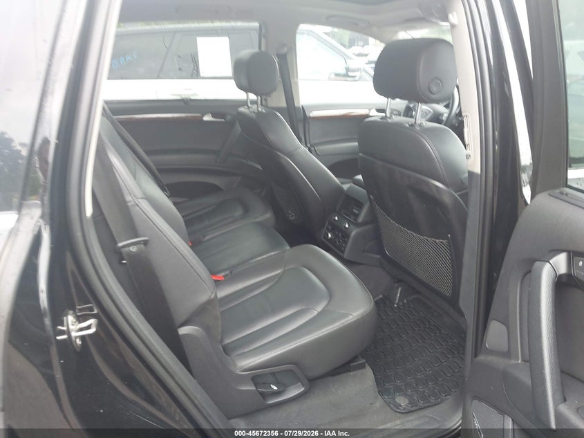 AUDI Q7 - zdjęcie 8