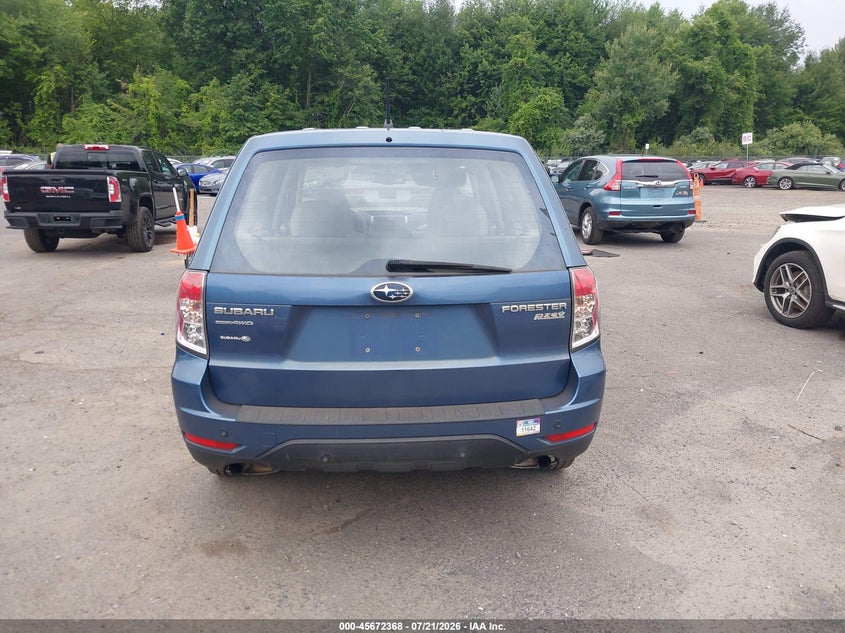 2010 Subaru Forester 2.5X VIN: JF2SH6AC2AH747004 Lot: 45672368