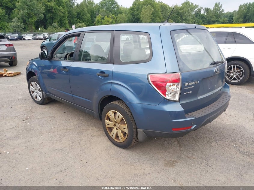 2010 Subaru Forester 2.5X VIN: JF2SH6AC2AH747004 Lot: 45672368