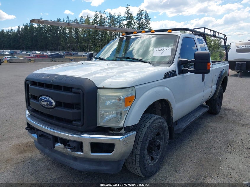 2011 FORD F-350 auction photo 2
