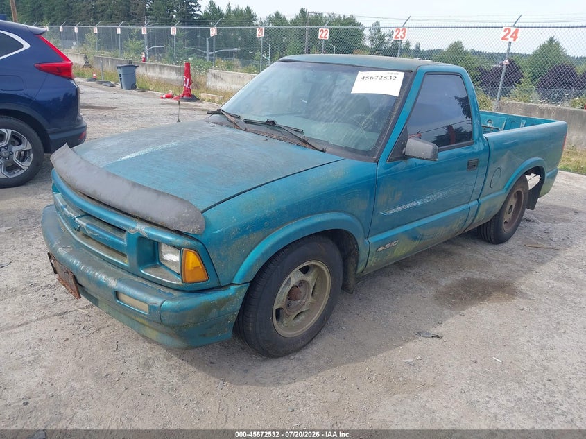 1995 CHEVROLET S TRUCK auction photo 2