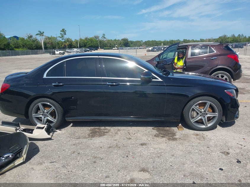 2019 Mercedes-Benz E 300 VIN: WDDZF4JB3KA516885 Lot: 45672599