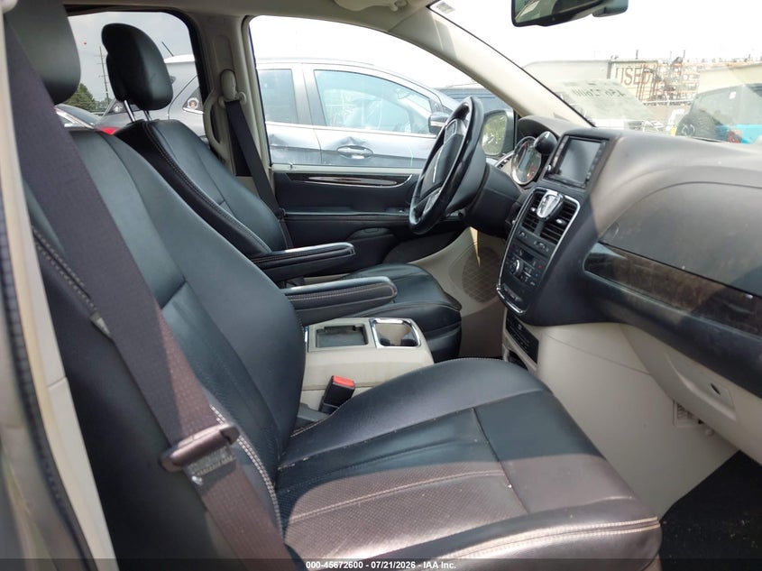 2015 Chrysler Town & Country Touring-L VIN: 2C4RC1CG9FR716987 Lot: 45672600