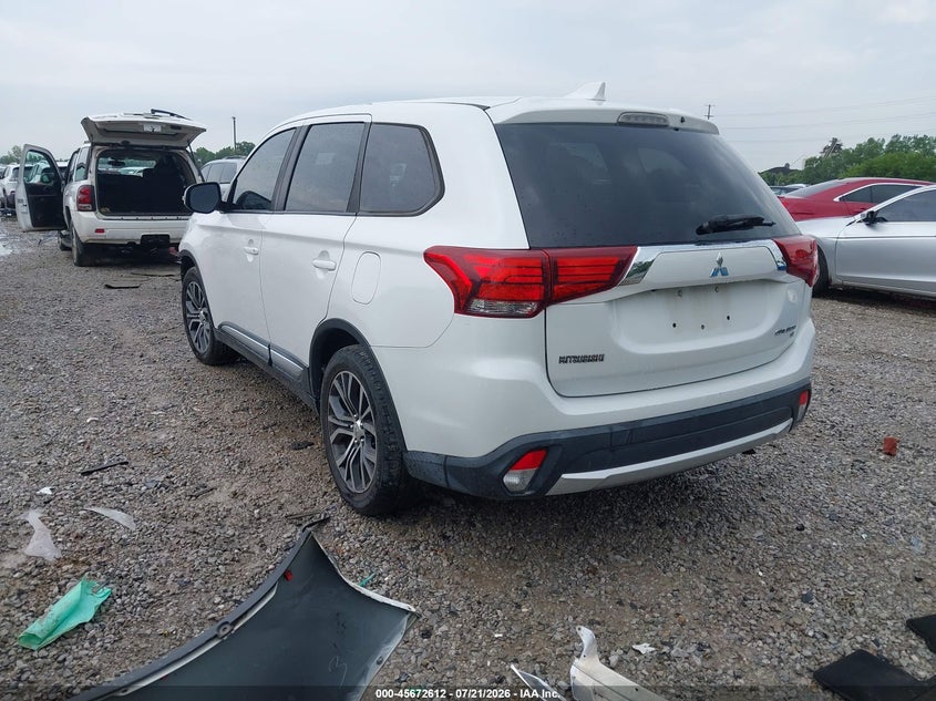 2017 Mitsubishi Outlander Se/Sel VIN: JA4AD3A3XHZ001709 Lot: 45672612