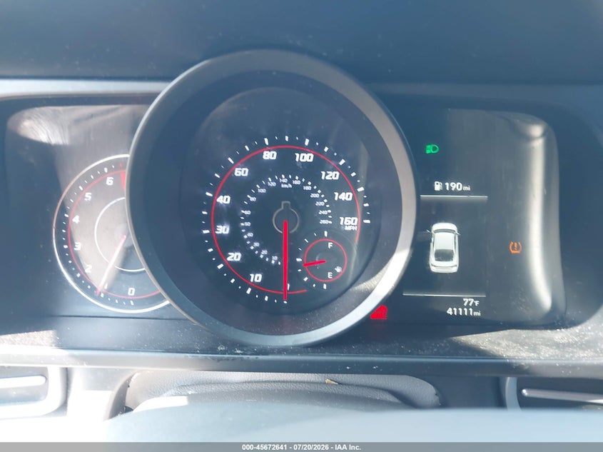 2023 HYUNDAI ELANTRA auction photo 7