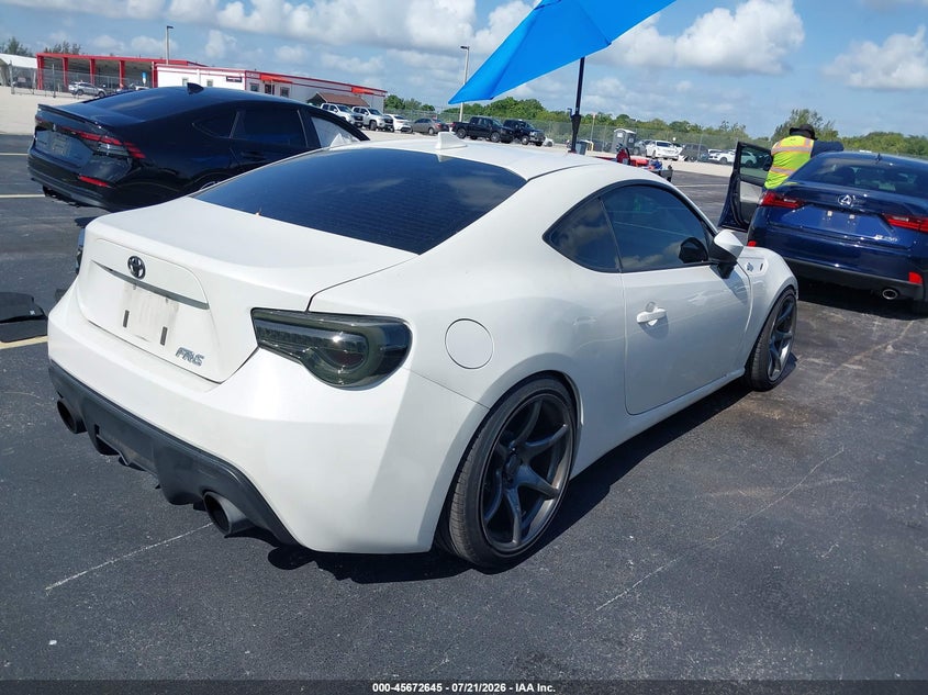 Vin: jf1znaa10g8707817, lot: 46171245, scion fr-s 20164