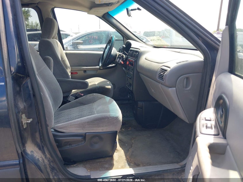 2005 CHEVROLET VENTURE auction photo 5