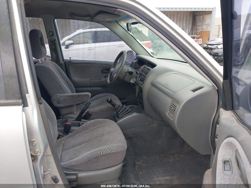 2001 Suzuki Grand Vitara Jls/Jls+/Limited VIN: JS3TE62V414154152 Lot: 45672676