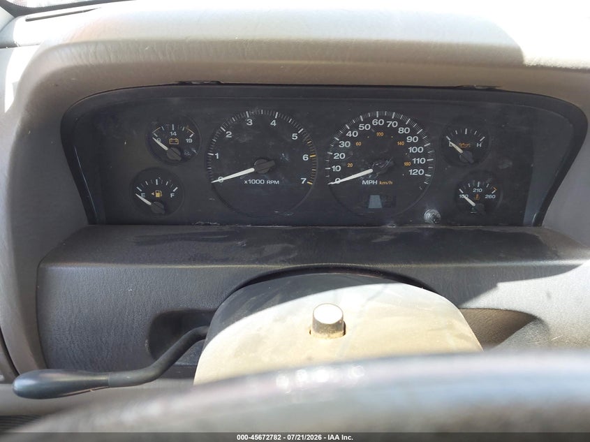 2002 Jeep Grand Cherokee Laredo VIN: 1J4GX48S52C323401 Lot: 45672782