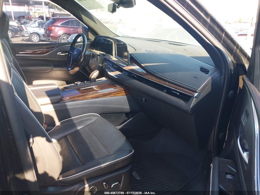 2021 CADILLAC ESCALADE ESV auction photo 5