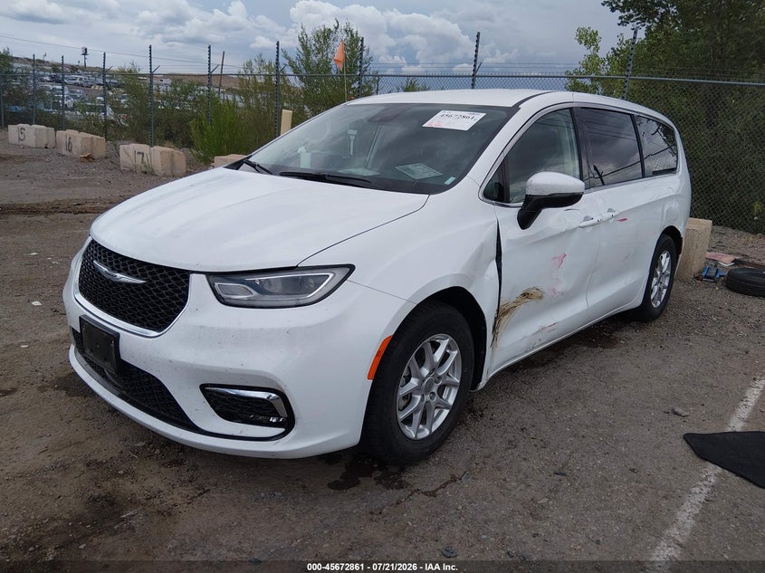 Vin: 2c4rc1bg7pr615837, lot: 46171461, chrysler pacifica touring l 20232