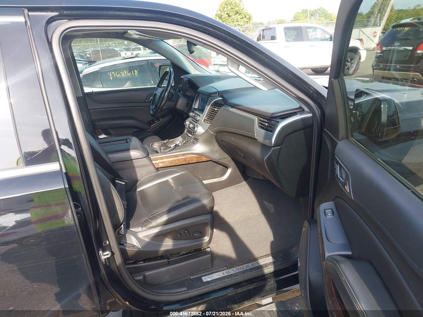 CHEVROLET SUBURBAN 2019 VIN 1GNSKHKC6KR149074