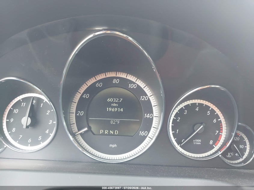 2010 Mercedes-Benz E 550 VIN: WDDKJ7CB0AF034083 Lot: 45672897