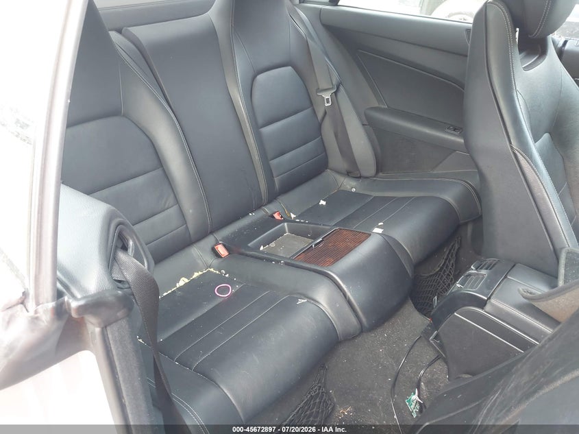 2010 Mercedes-Benz E 550 VIN: WDDKJ7CB0AF034083 Lot: 45672897