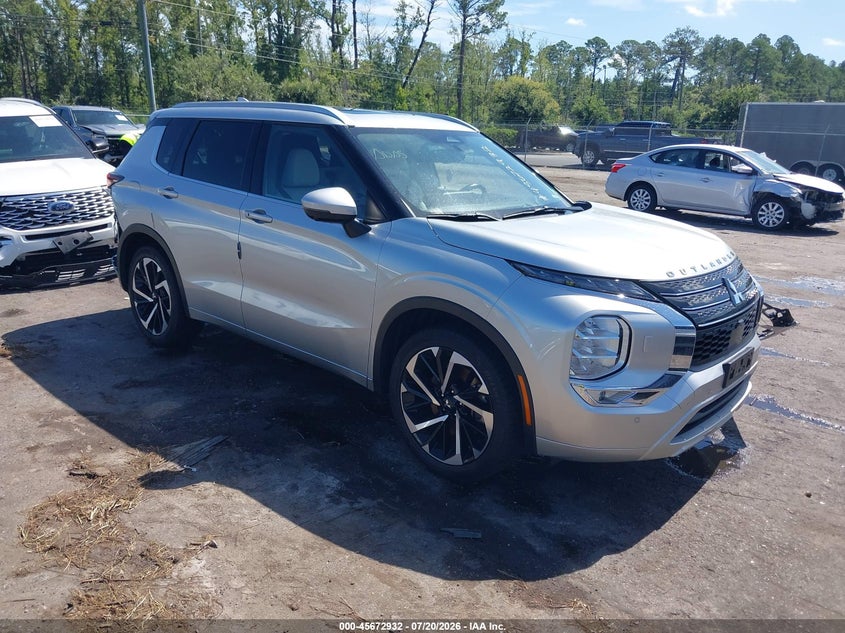 2023 MITSUBISHI OUTLANDER auction photo 1