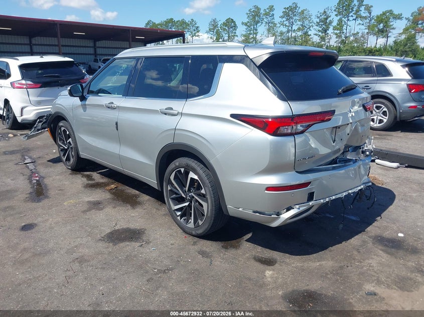 2023 MITSUBISHI OUTLANDER auction photo 3