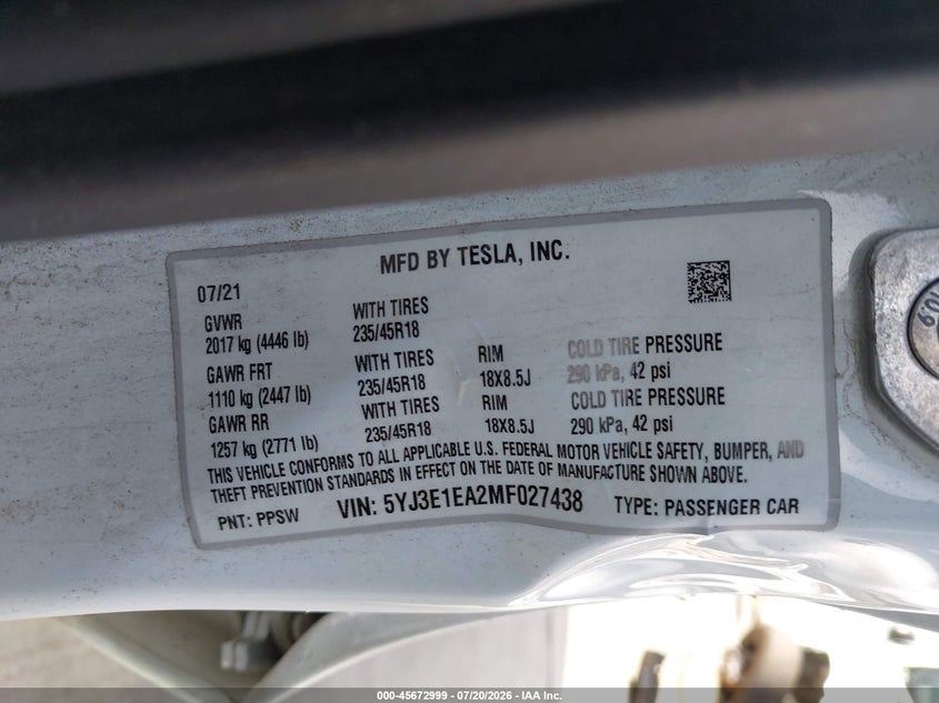 Фото 9 - TESLA MODEL 3