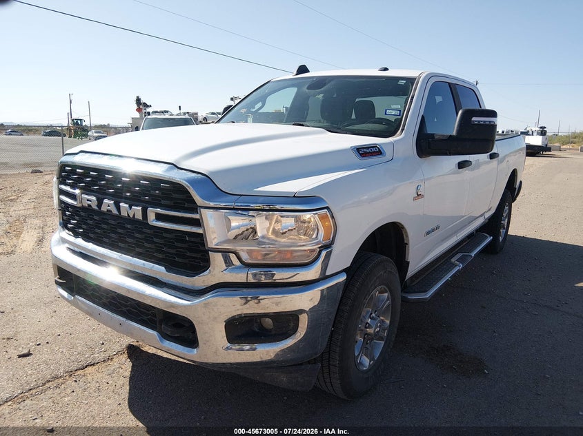 Vin: 3c6ur5dl1rg340167, lot: 46171605, ram 2500 big horn  4x4 6'4 box 20242