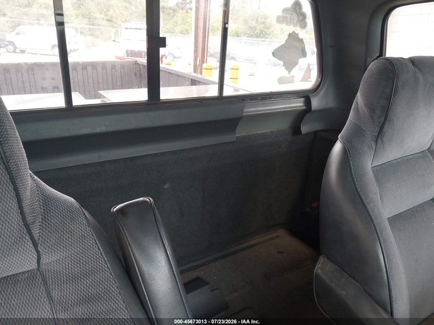 1992 DODGE D-SERIES auction photo 8
