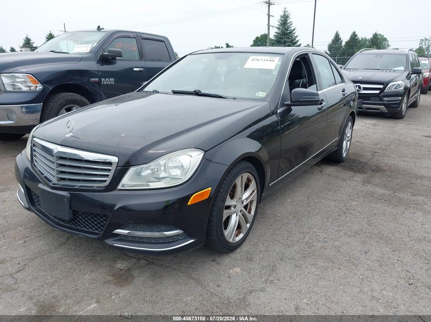 WDDGF8AB7DR256784 2013 Mercedes-Benz C 300 Luxury 4matic photo 1