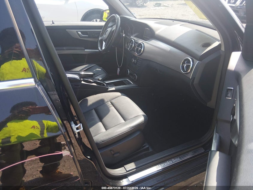 2015 MERCEDES-BENZ GLK 350 auction photo 5