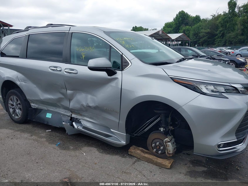 2022 Toyota Sienna Xle VIN: 5TDJRKEC4NS081257 Lot: 45673130