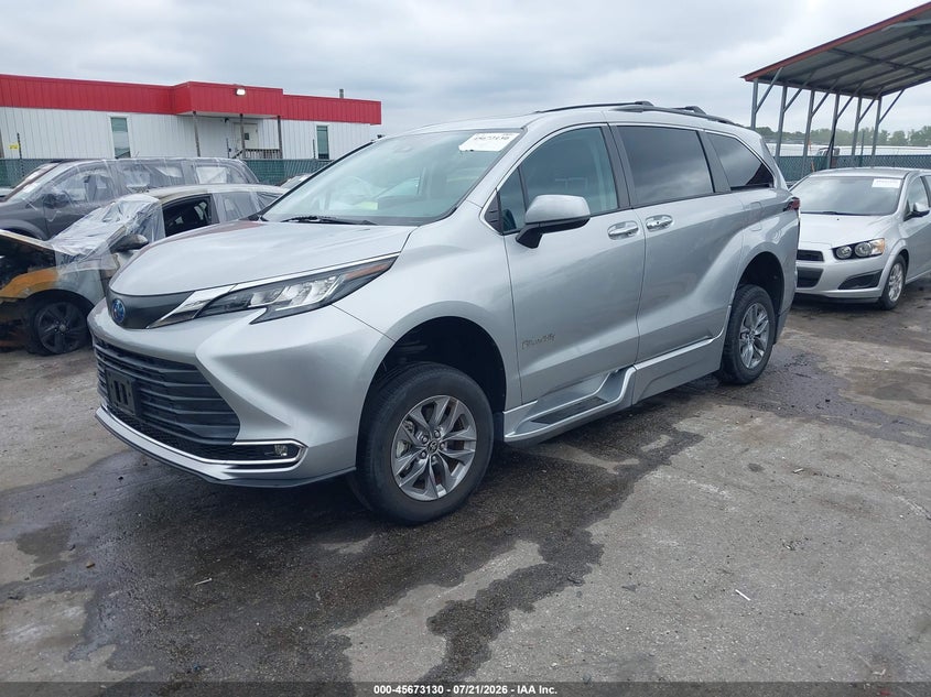 2022 Toyota Sienna Xle VIN: 5TDJRKEC4NS081257 Lot: 45673130