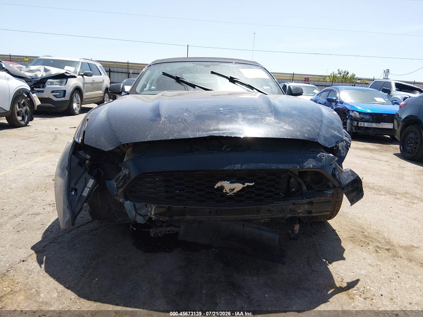 2017 FORD MUSTANG auction photo 6